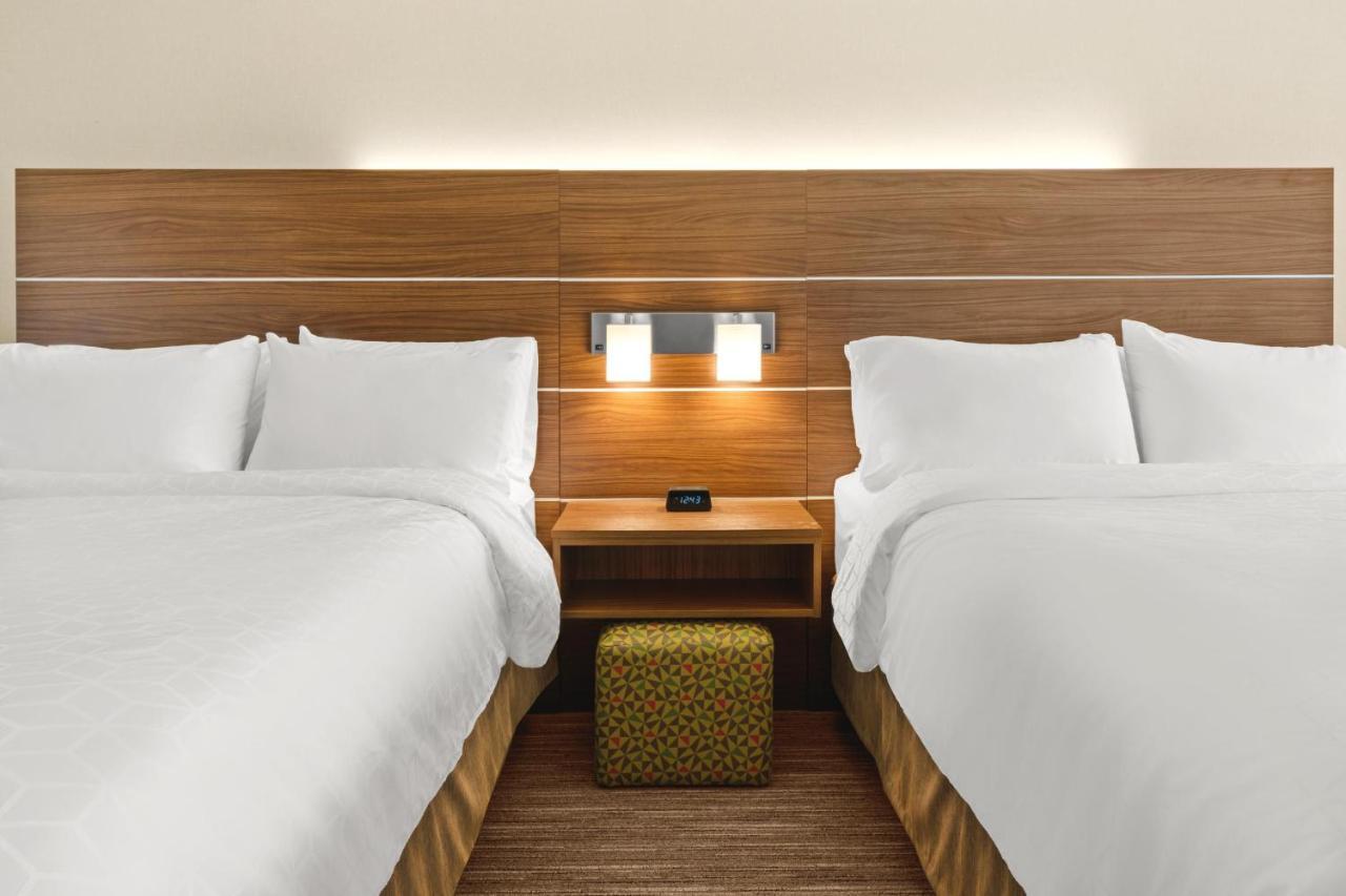 Holiday Inn Express Hotel & Suites Willows By Ihg Luaran gambar