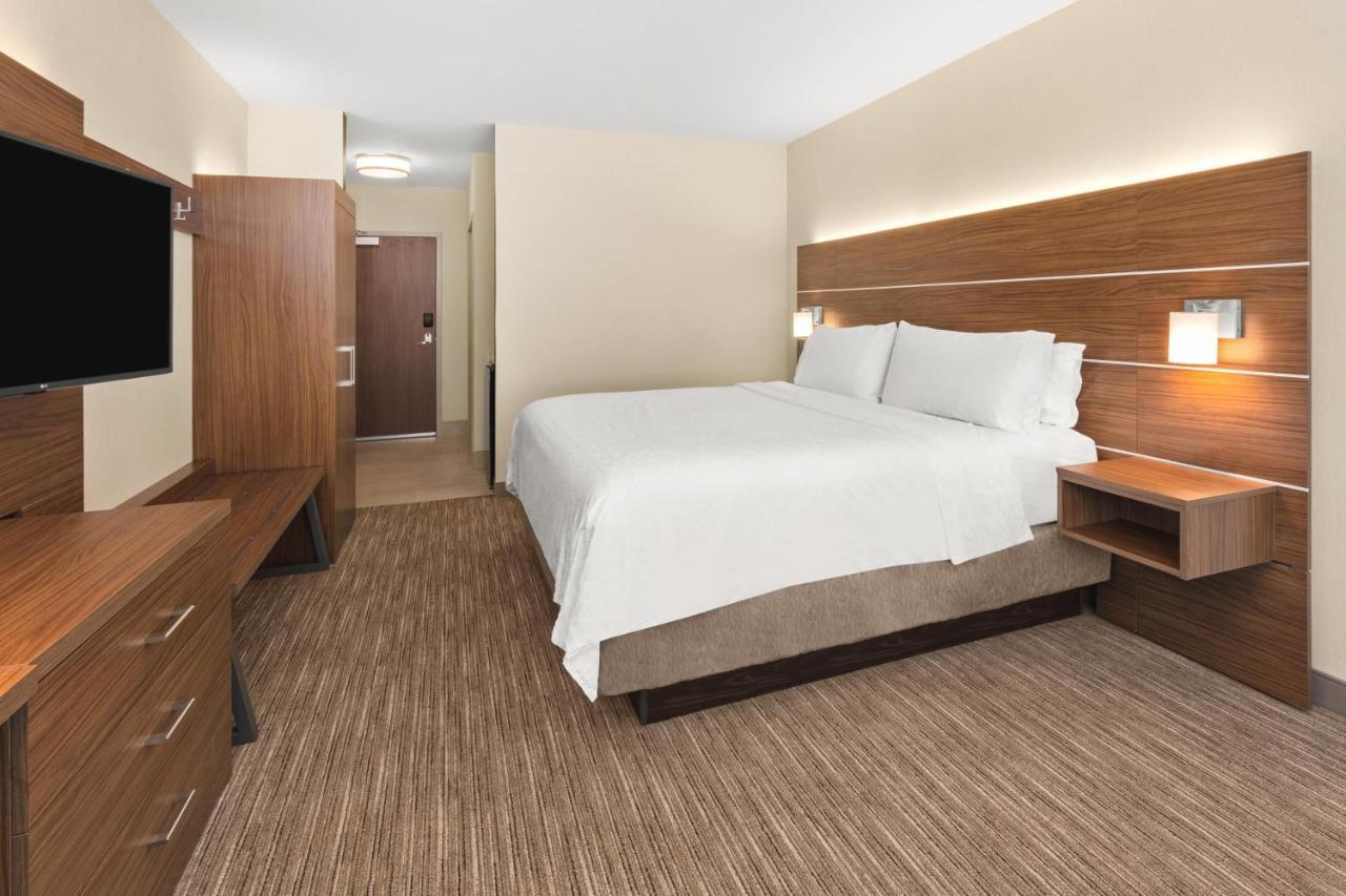 Holiday Inn Express Hotel & Suites Willows By Ihg Luaran gambar